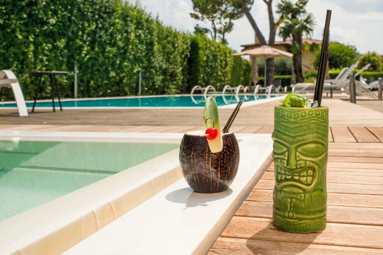 Hotel Palazzo Del Garda & Spa デセンツァーノ・デル・ガルダ エクステリア 写真